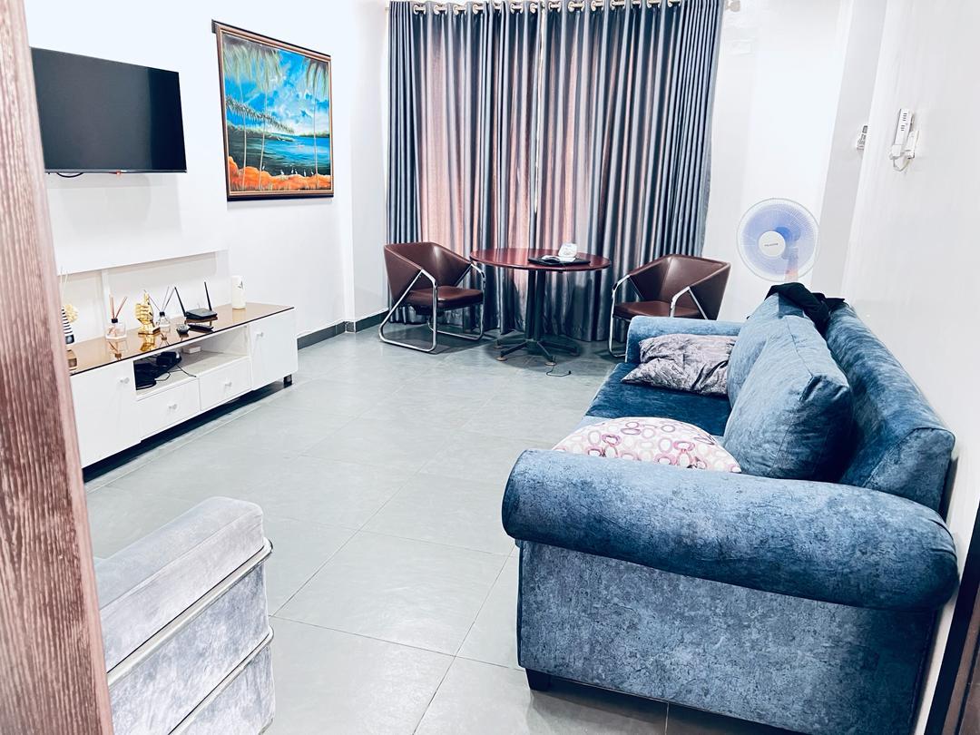 5-Bedroom Royal Apartment – Oceanview Penthouse with Snooker & Pool in a Secure Location, Lagos-1