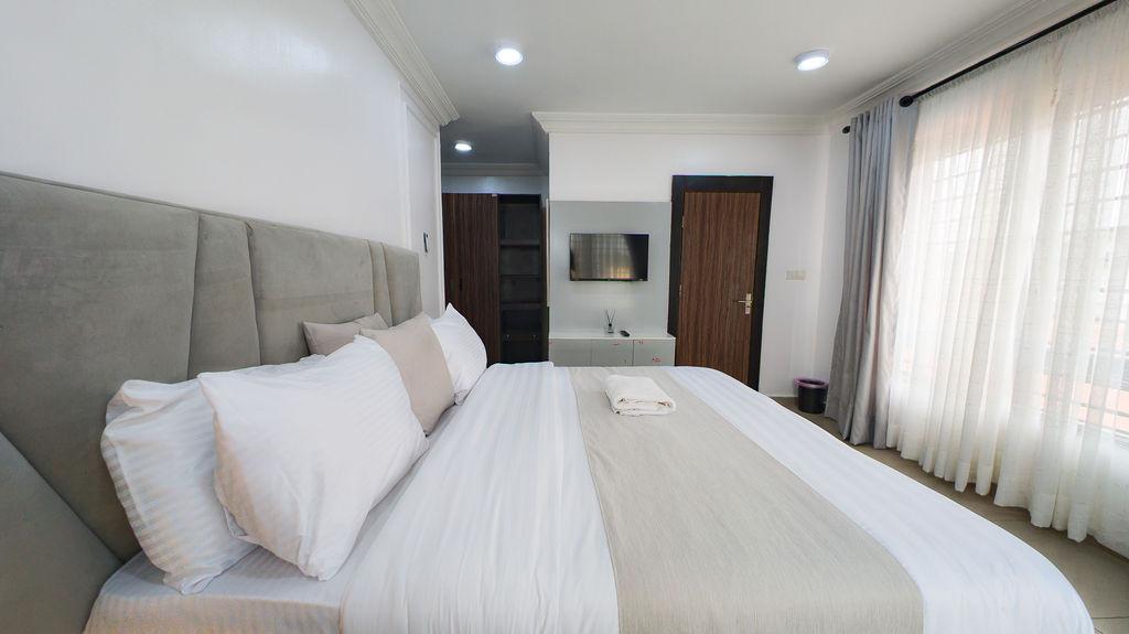 3-Bedroom, Max Apartment, Newly Furnished, with Pool, Gym & Snooker in a Secured Estate Near Four Points by Sheraton, Oniru, Victoria Island-0