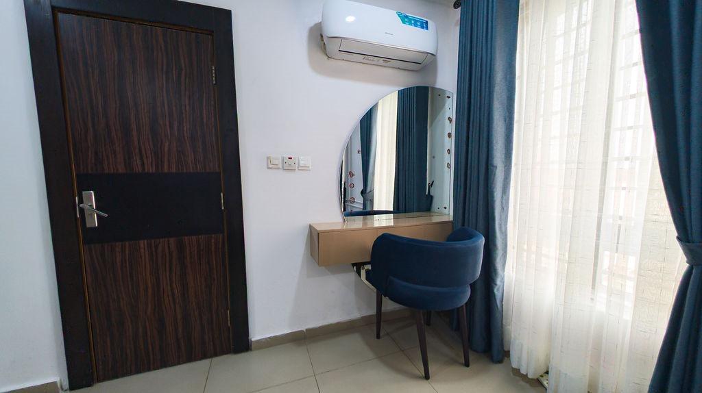 3-Bedroom, Max Apartment, Newly Furnished, with Pool, Gym & Snooker in a Secured Estate Near Four Points by Sheraton, Oniru, Victoria Island-2
